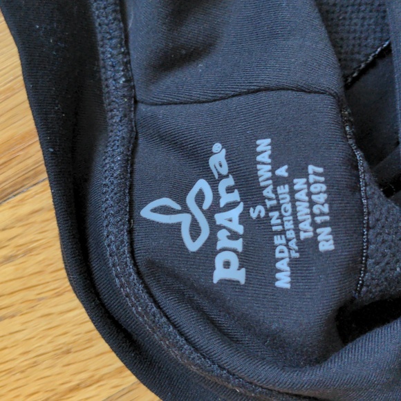 Re-posh!! LIKE NEW! PrAna Yoga Top • Size Small - Picture 4 of 5